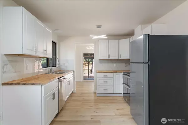 Renton, WA 98058,12828 SE 186th PL