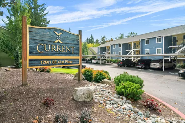 Bellevue, WA 98006,12601 SE 41st PL #C102