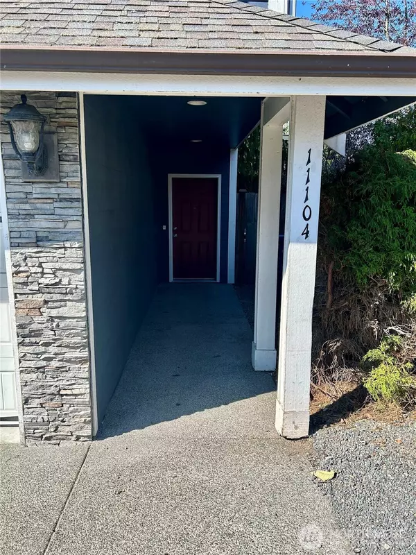 Everett, WA 98204,11104 Paine Field WAY #13