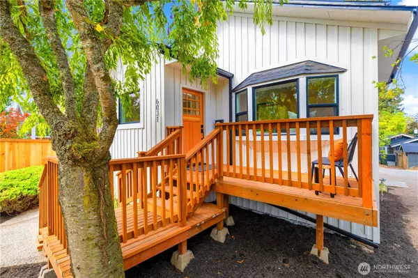 6031 McKinley PL N, Seattle, WA 98103