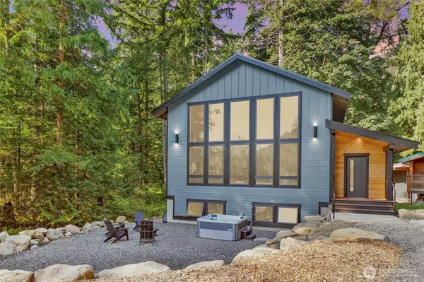 7519 Canyon View DR, Deming, WA 98244