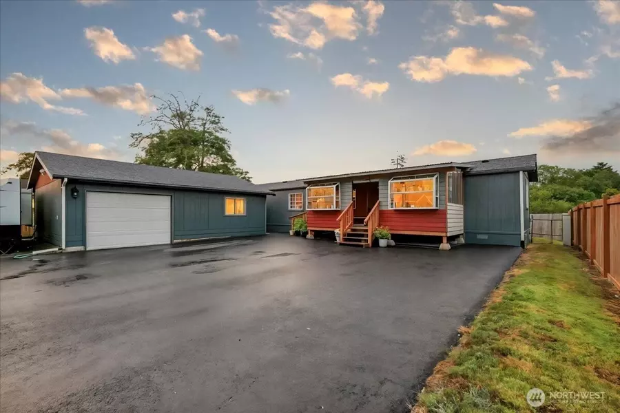 7128 Ortelius DR, Ilwaco, WA 98624