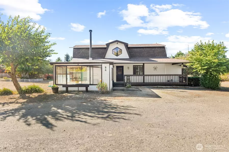 94 W Pheasant LN, Sequim, WA 98382