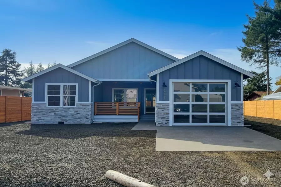 337 Mount Olympus AVE SE, Ocean Shores, WA 98569