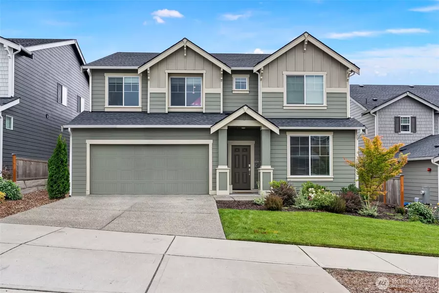 1323 Baker Heights LOOP, Bremerton, WA 98312