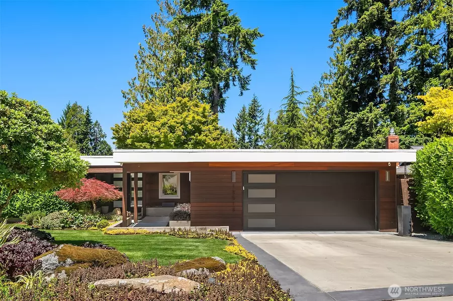 18518 NE 20th PL, Redmond, WA 98052