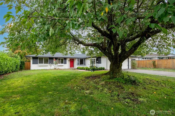 Enumclaw, WA 98022,1919 Clovercrest ST