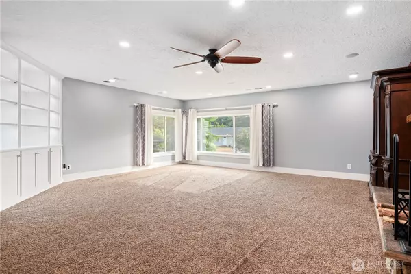 Vancouver, WA 98682,4718 NE 129th AVE