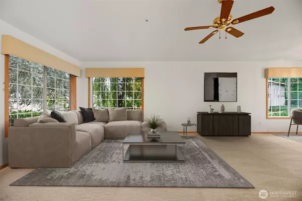 Edmonds, WA 98026,4823 165th PL SW