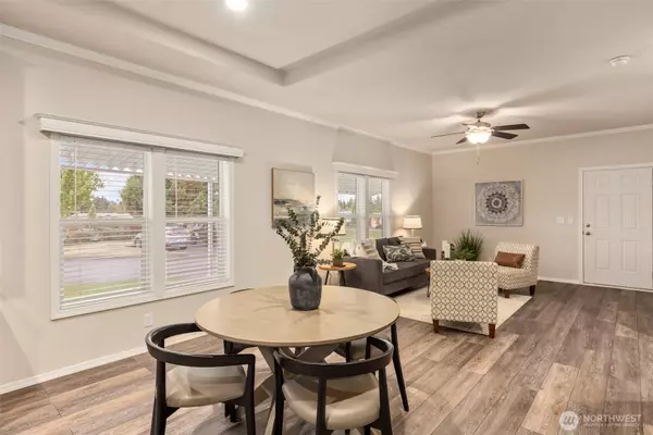 Federal Way, WA 98003,2101 S 324th ST #164