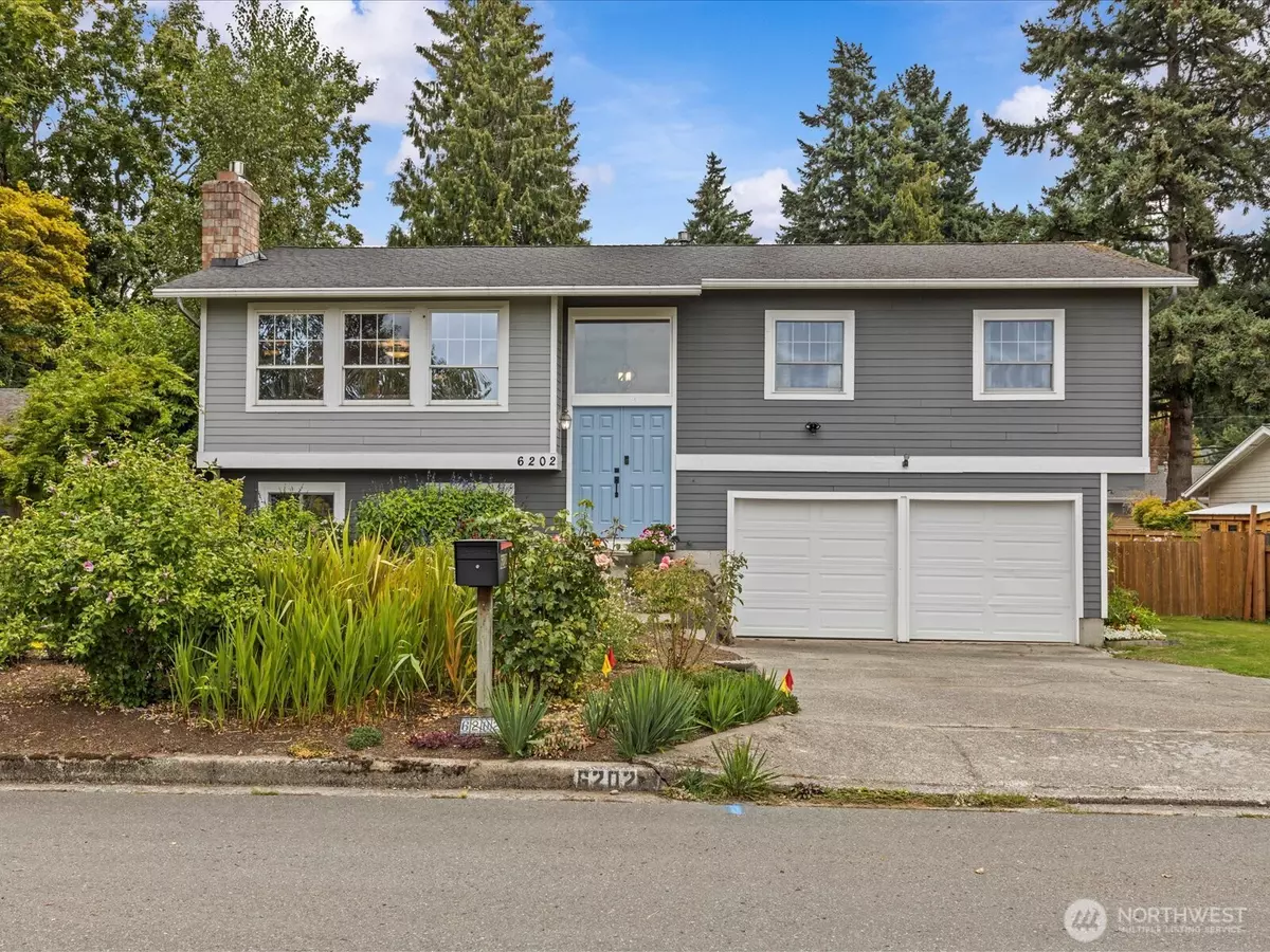 Kirkland, WA 98033,6202 120th AVE NE