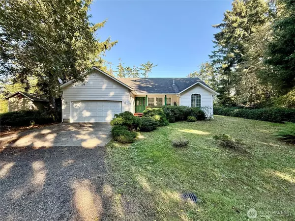 736 Duck Lake DR SE, Ocean Shores, WA 98569