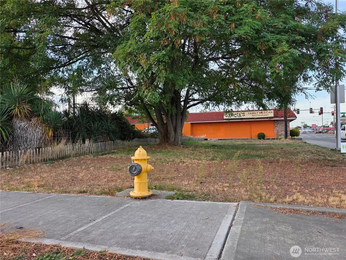 Auburn, WA 98002,223 3rd ST NE