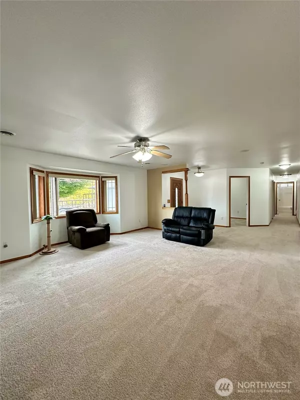 Yelm, WA 98597,14425 130th LN SE