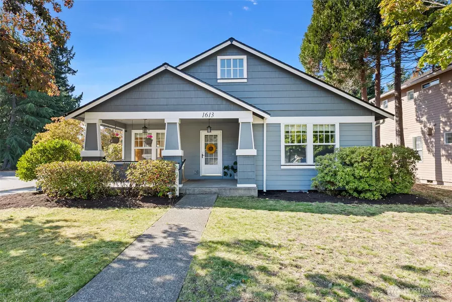 1613 Palisade BLVD, Dupont, WA 98327