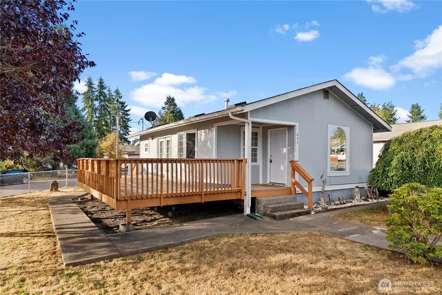 633 E Arcadia ST, Shelton, WA 98584