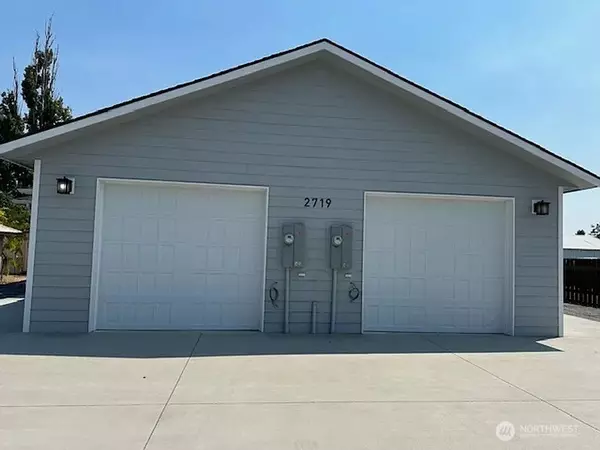Moses Lake, WA 98837,2719 W Peninsula DR
