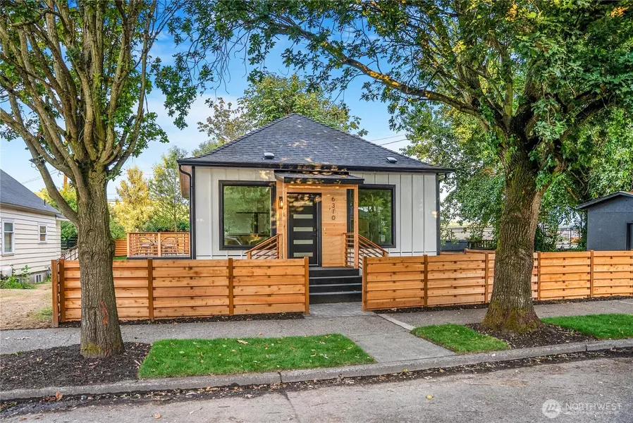 6310 S Ellis AVE #1, Seattle, WA 98108