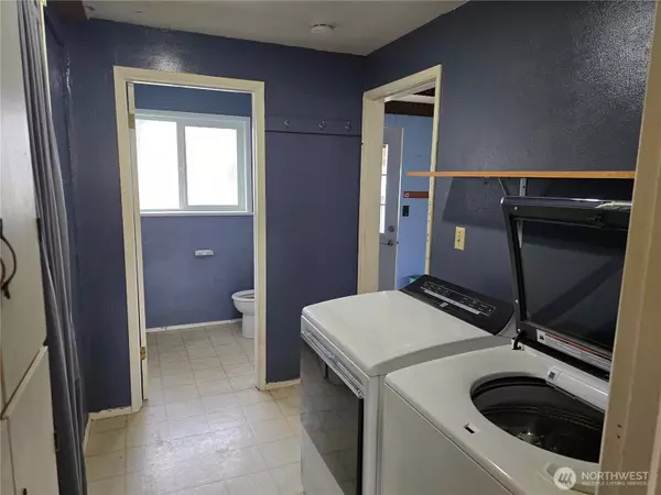 Forks, WA 98331,711 F ST