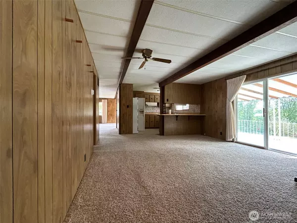 Concrete, WA 98237,43401 Challenger RD