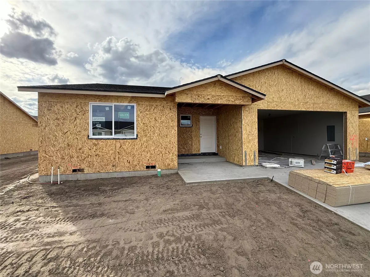 Wenatchee, WA 98801,62 Salmon DR