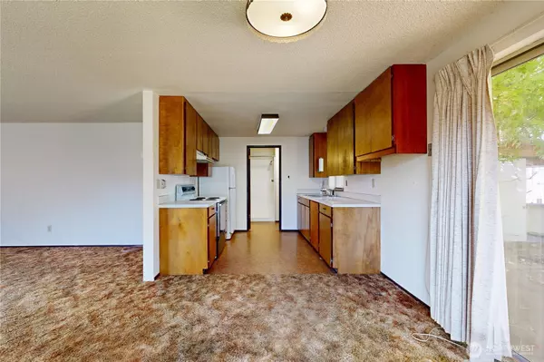 College Place, WA 99324,662 SW 1st. ST