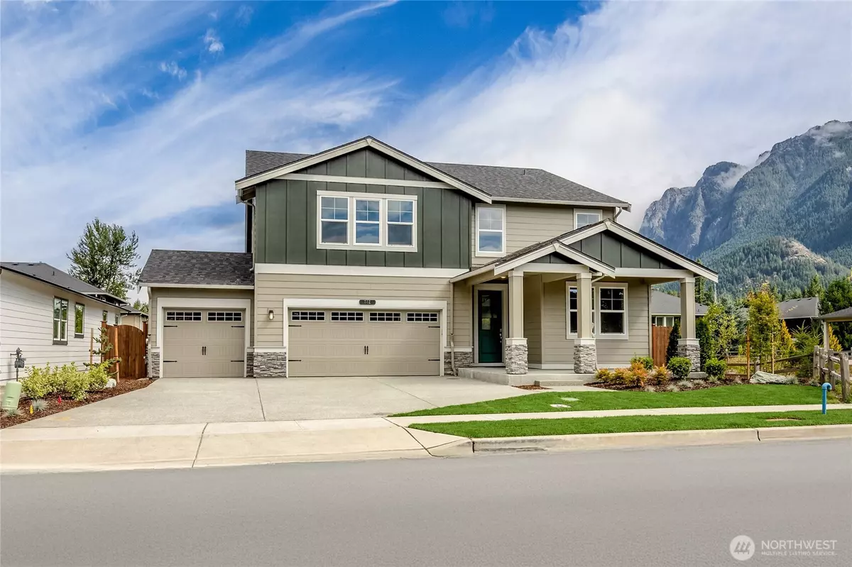 North Bend, WA 98045,717 SE 12th PL #27