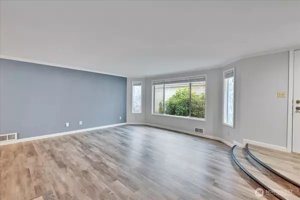 Federal Way, WA 98003,32518 1st PL S ##175