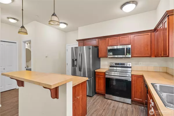 Lacey, WA 98513,5922 Illinois LN SE #A
