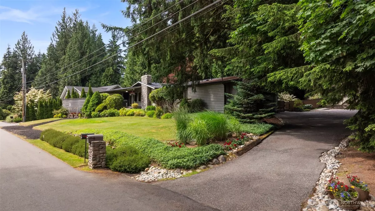 Woodinville, WA 98072,19555 Ave NE 170th