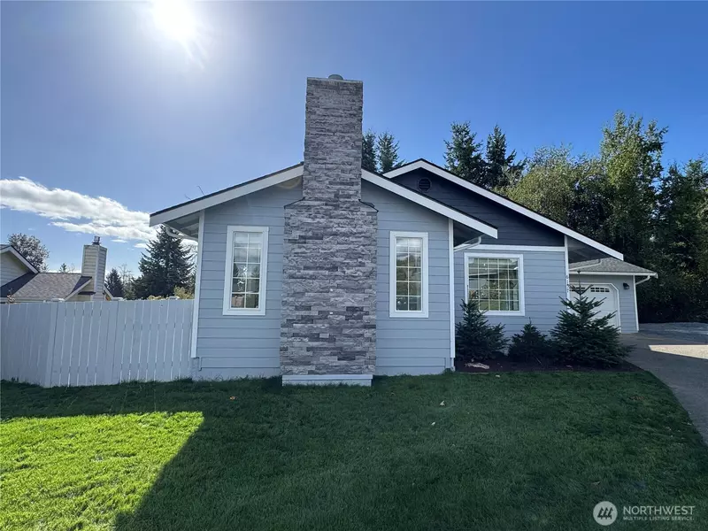 6157 Unrein DR, Ferndale, WA 98248