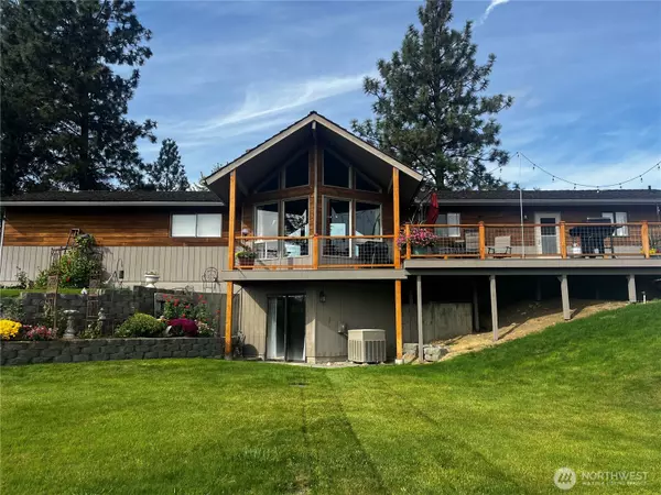 8 Mundinger LN, Omak, WA 98841