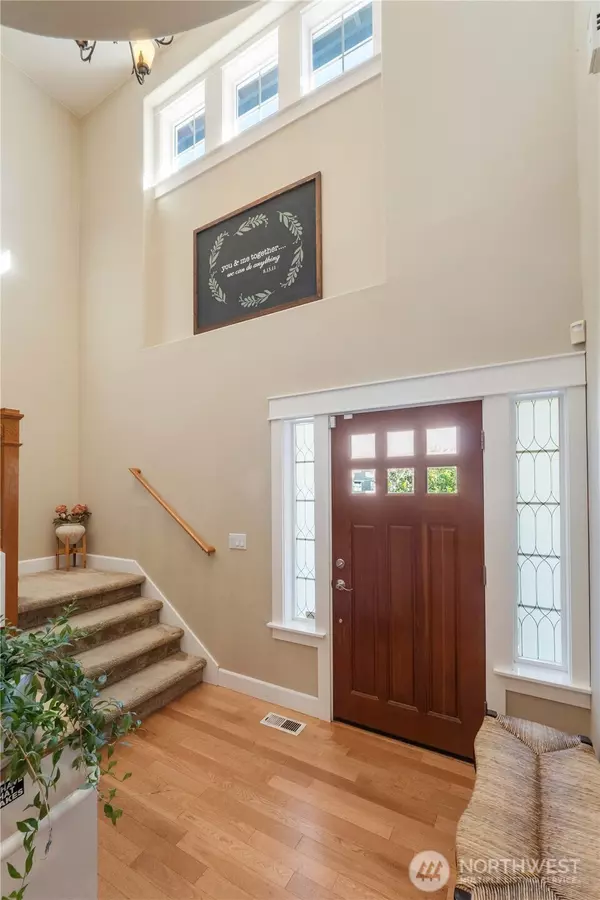 Puyallup, WA 98374,13821 170th ST E