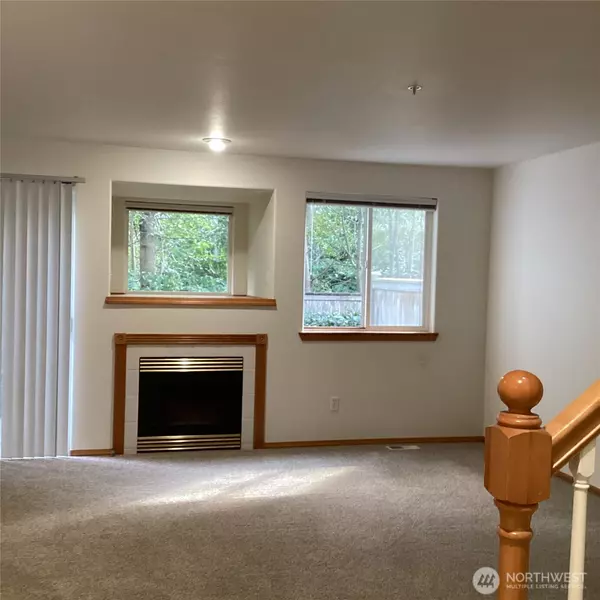 Everett, WA 98208,616 102nd PL SE #C