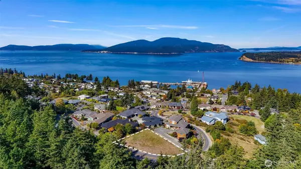 Anacortes, WA 98221,2904 17th ST