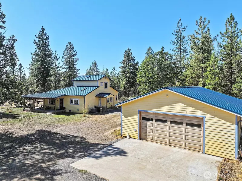 27 Whispering Pines, Goldendale, WA 98620