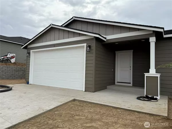 East Wenatchee, WA 98802,2350 2nd ST SE