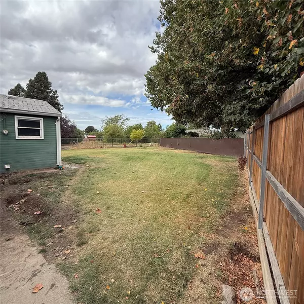 Walla Walla, WA 99362,1405 Francis AVE
