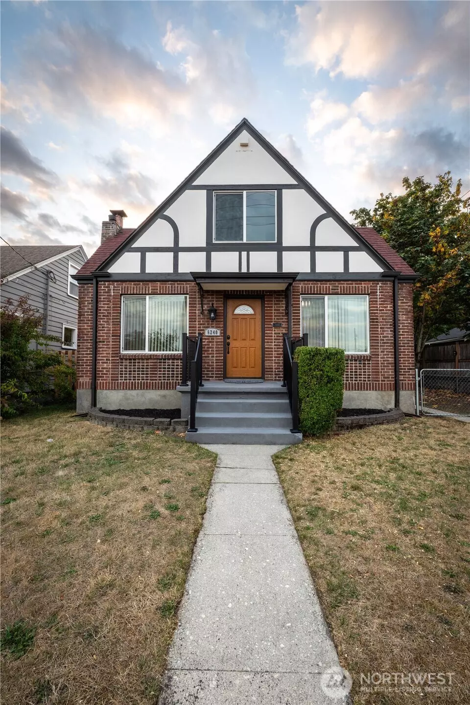 Tacoma, WA 98409,6240 S Warner ST