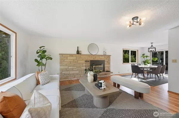 Des Moines, WA 98198,24335 24th AVE S