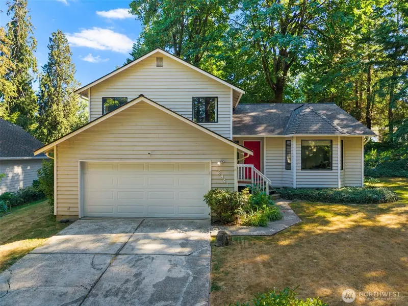 13941 NE 85th ST, Redmond, WA 98052