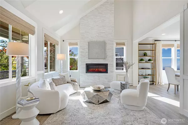 Bellevue, WA 98006,7049 171st AVE SE