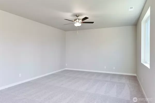 Yelm, WA 98597,9703 Hay ST SE