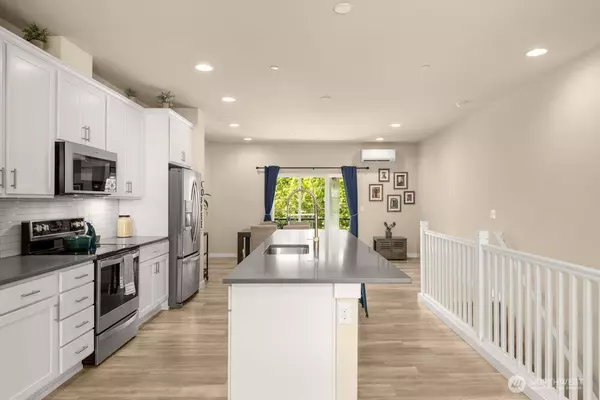 Lynnwood, WA 98087,14715 Admiralty WAY #A4