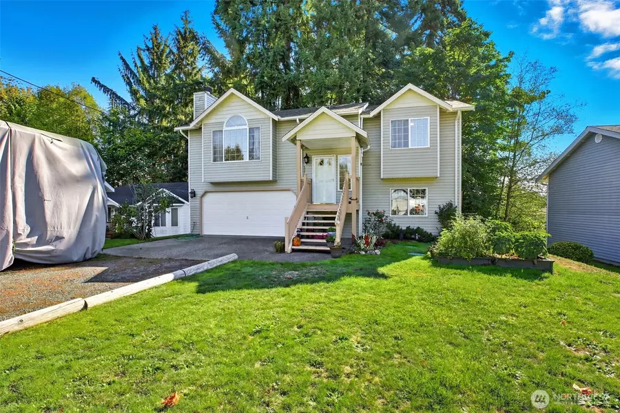 12211 Rainbow DR, Arlington, WA 98223