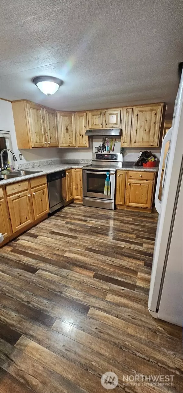 Chehalis, WA 98532,2094 Rice RD