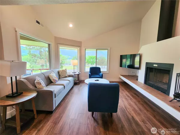 Manson, WA 98831,1 Lodge 610-I