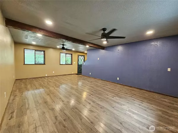 Elma, WA 98541,30 Hokanson RD