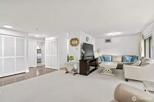 Tukwila, WA 98168,13558 37th AVE S #22