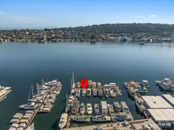 Seattle, WA 98109,2040 Westlake AVE N #14